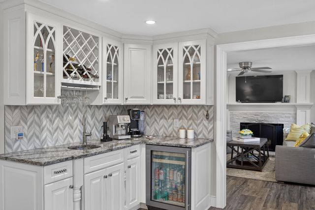 11 Long Hill Drive, East Sandwich, MA 02537