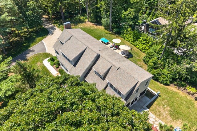 11 Long Hill Drive, East Sandwich, MA 02537