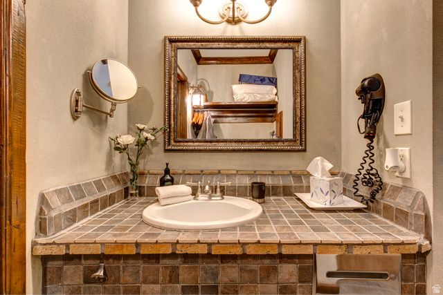 2245 SIDEWINDER DR #508, Park City, UT 84060