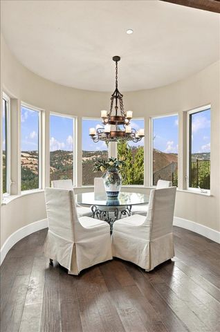 137 Opus One Ct, El Dorado Hills, CA 95762