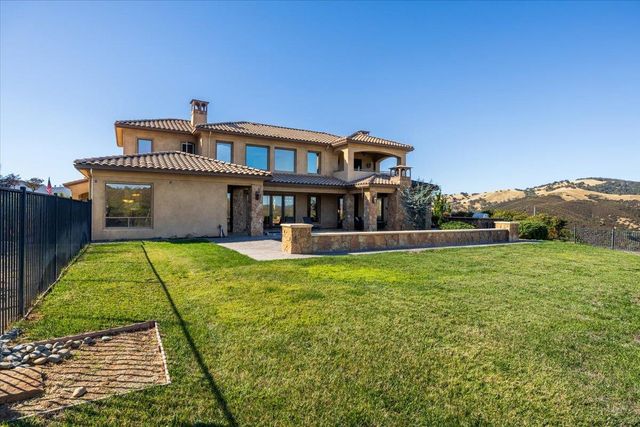 137 Opus One Ct, El Dorado Hills, CA 95762