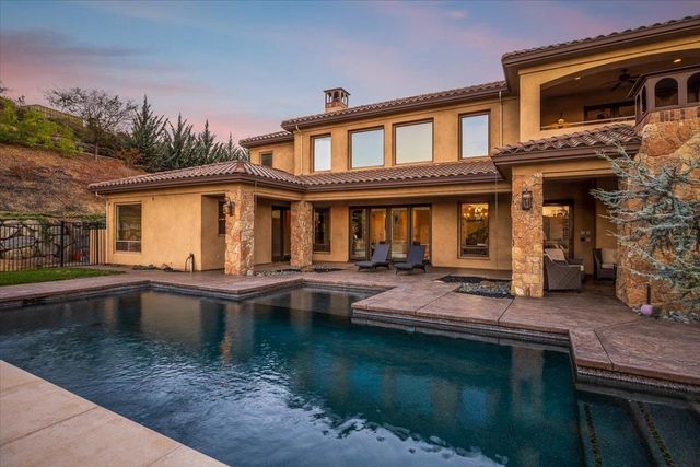 137 Opus One Ct, El Dorado Hills, CA 95762