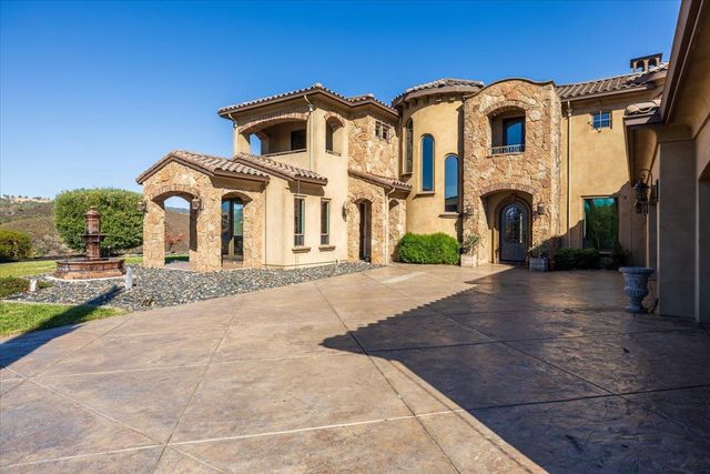 137 Opus One Ct, El Dorado Hills, CA 95762