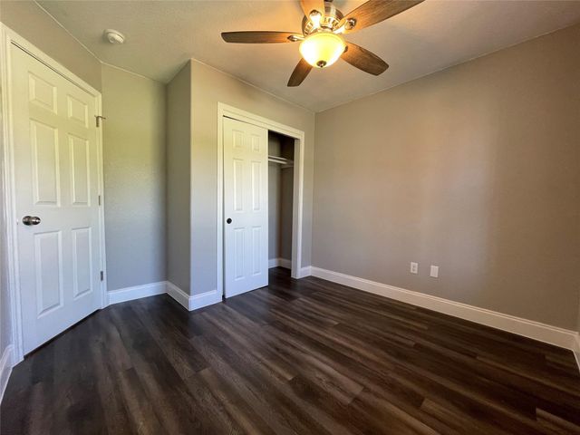 2004 Maple ST, Georgetown, TX 78626