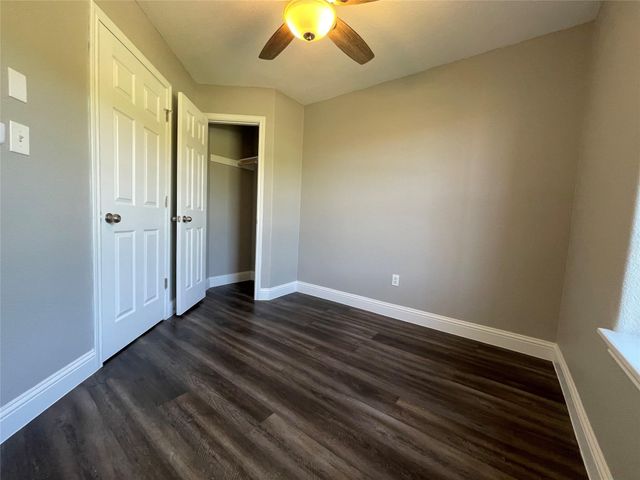 2004 Maple ST, Georgetown, TX 78626