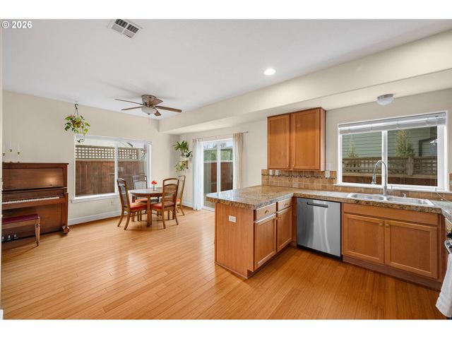 6507 Ne 7TH Ave, Portland, OR 97211