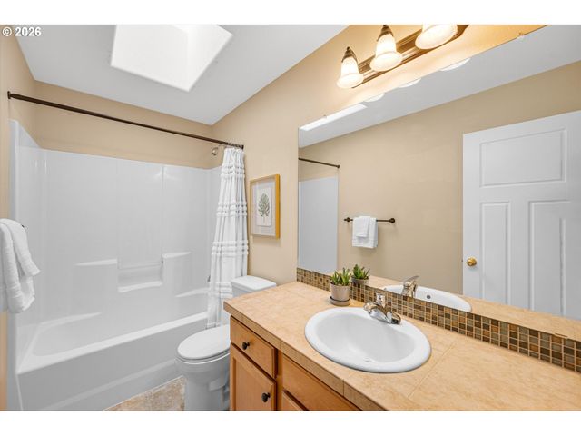 6507 Ne 7TH Ave, Portland, OR 97211