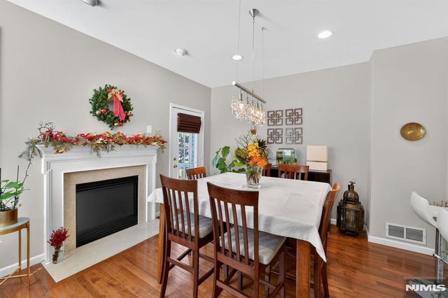 215 Barringer Drive 2088, Nutley, NJ 07110