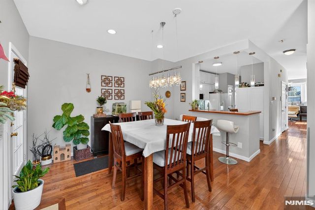 215 Barringer Drive 2088, Nutley, NJ 07110