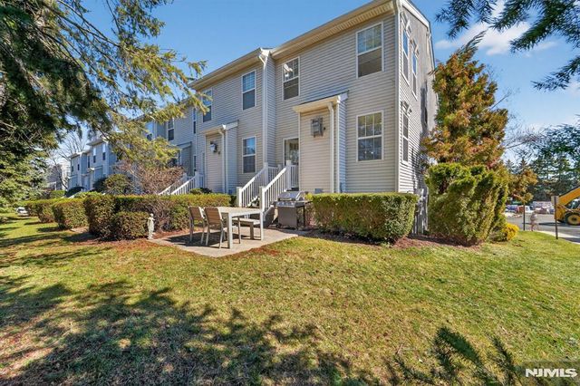 215 Barringer Drive 2088, Nutley, NJ 07110