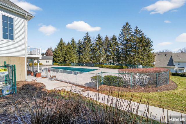 215 Barringer Drive 2088, Nutley, NJ 07110