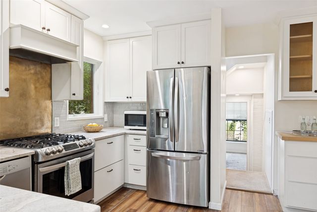 7011 Hammond Avenue, Dallas, TX 75223