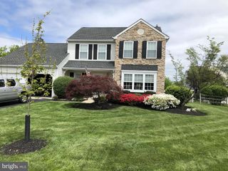117 DRAKE LN, North Wales, PA 19454