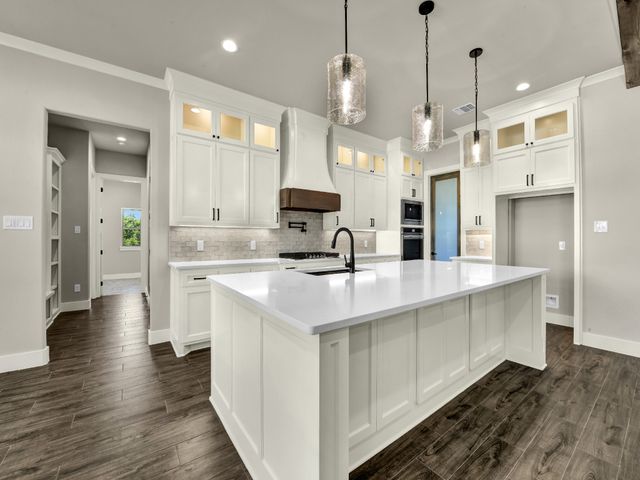 124 Desperado Way, Weatherford, TX 76088