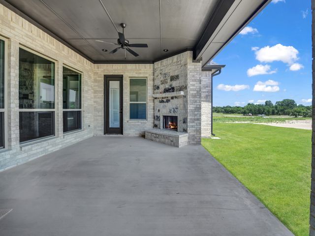 124 Desperado Way, Weatherford, TX 76088