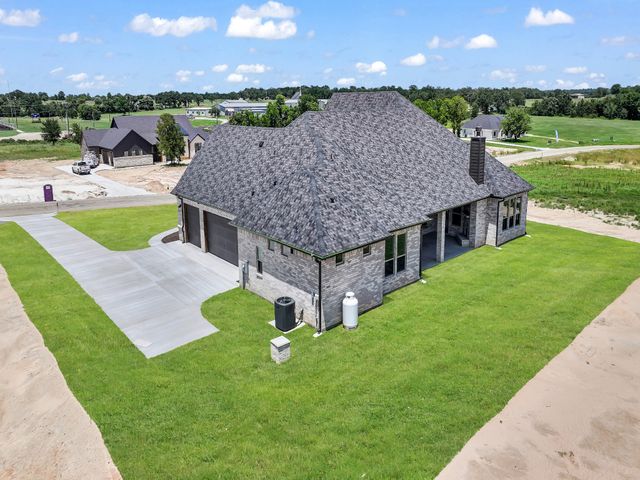 124 Desperado Way, Weatherford, TX 76088