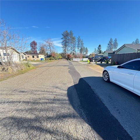 1550 Sawpeck, Paradise, CA 95969