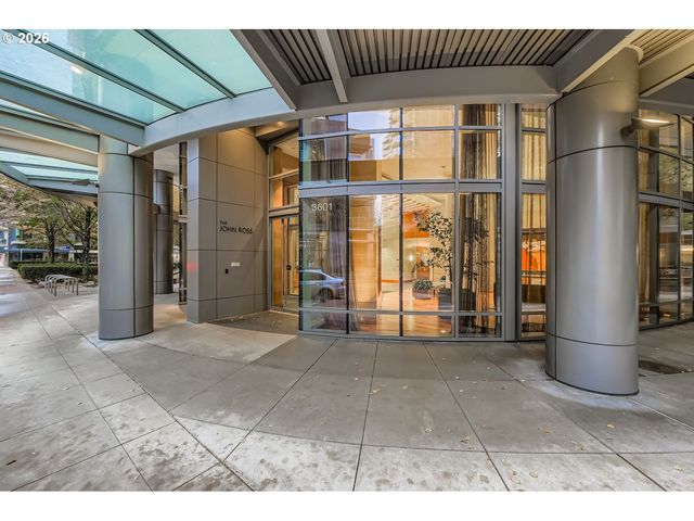 3601 S RIVER Pkwy 429, Portland, OR 97239