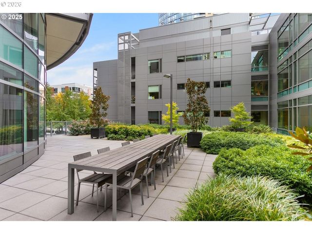 3601 S RIVER Pkwy 429, Portland, OR 97239