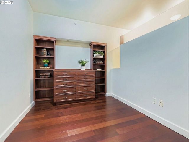 3601 S RIVER Pkwy 429, Portland, OR 97239