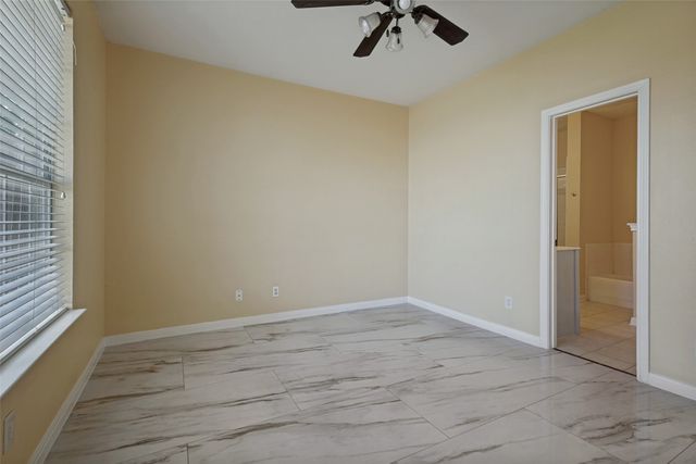 1383 Mimosa Lane, Lewisville, TX 75077