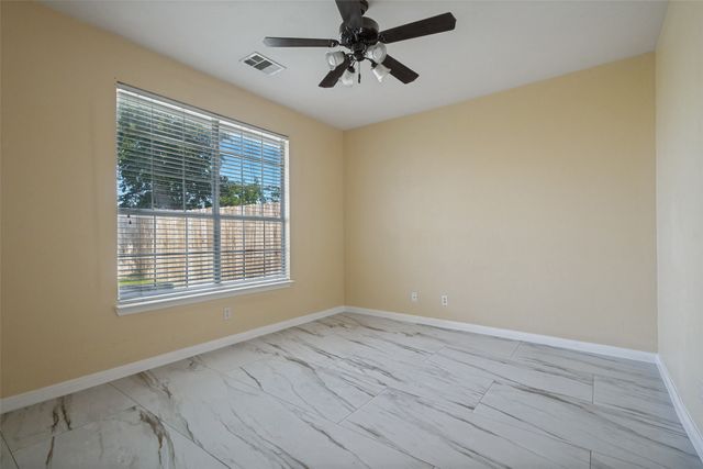 1383 Mimosa Lane, Lewisville, TX 75077