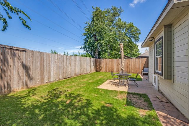 1383 Mimosa Lane, Lewisville, TX 75077