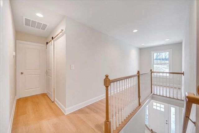2828 Russlen DR, Salem, VA 24153