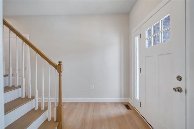 2828 Russlen DR, Salem, VA 24153