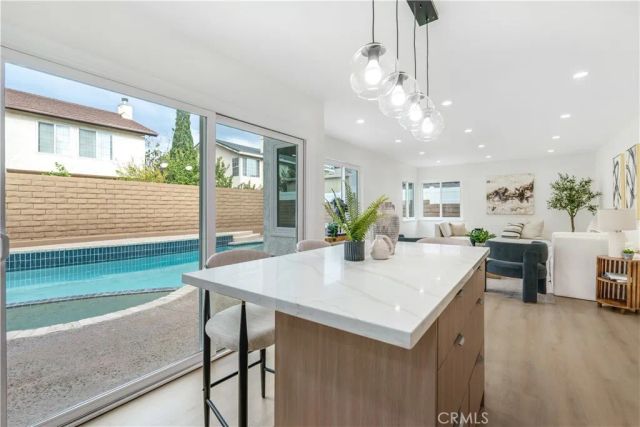 20657 Septo, Chatsworth, CA 91311
