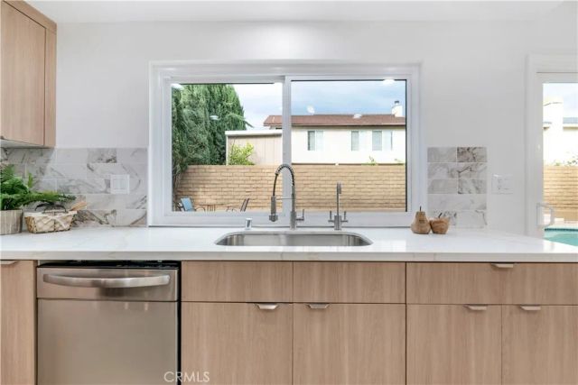 20657 Septo, Chatsworth, CA 91311