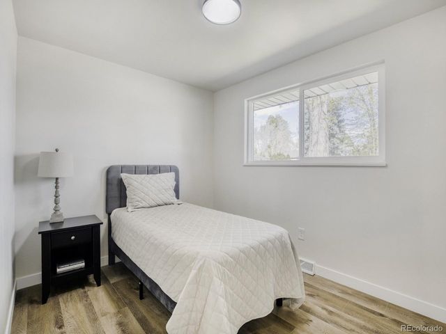 405 Elliott St, Longmont, CO 80504