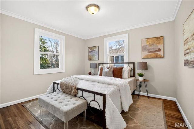 10471 Canter Way, Overland, MO 63114