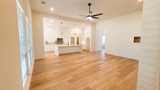 6841 Southrock Drive, Midlothian, TX 76065