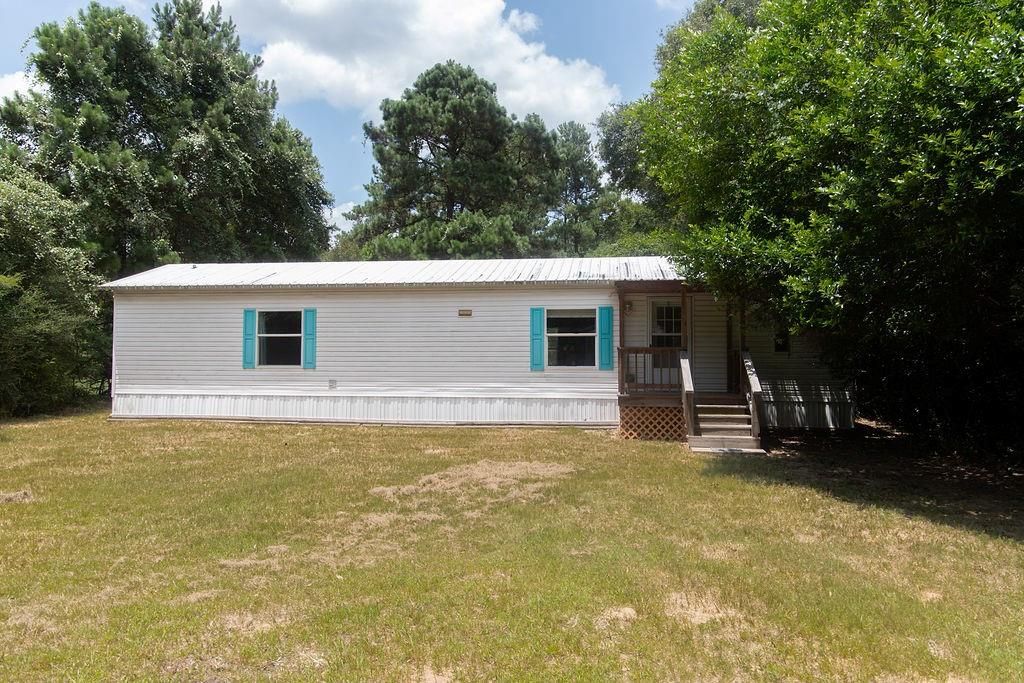 22375 Highway 105, Cleveland, TX 77328