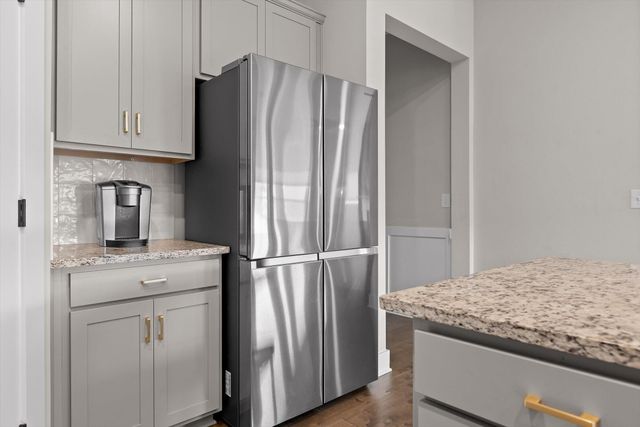 10784 Prairie Lake Drive, Apison, TN 37302