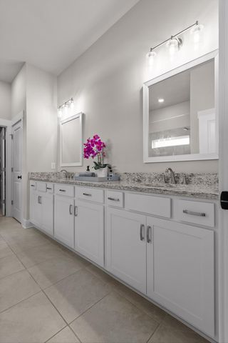 10784 Prairie Lake Drive, Apison, TN 37302