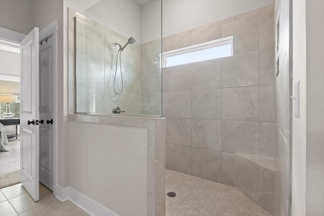 10784 Prairie Lake Drive, Apison, TN 37302