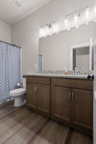 10784 Prairie Lake Drive, Apison, TN 37302