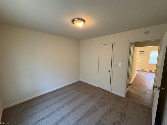 7449 Fenner ST, Norfolk, VA 23505