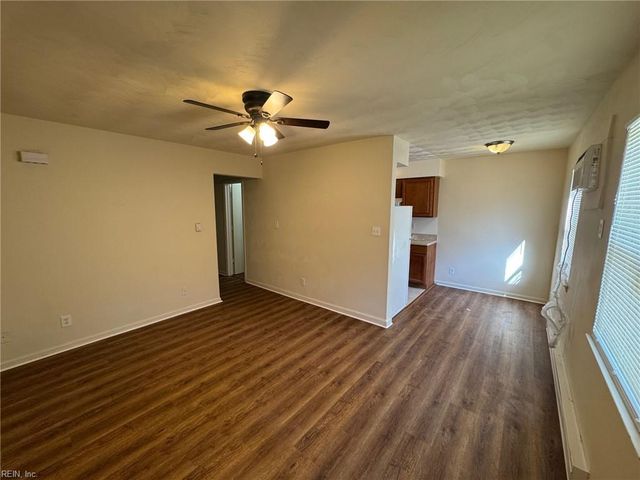 7449 Fenner ST, Norfolk, VA 23505