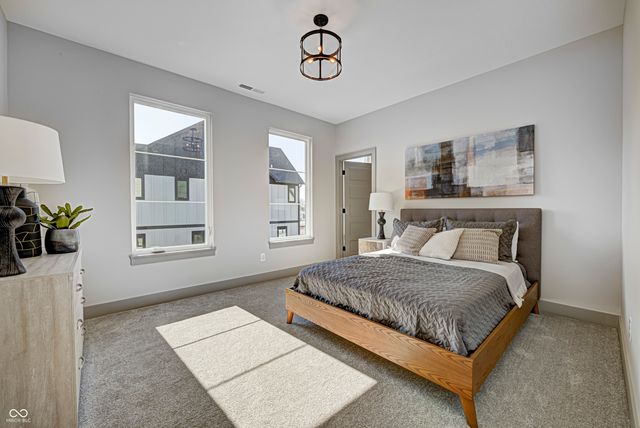 162 Midland Trace Loop, Westfield, IN 46074