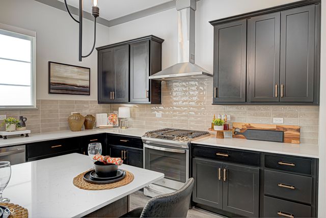 162 Midland Trace Loop, Westfield, IN 46074