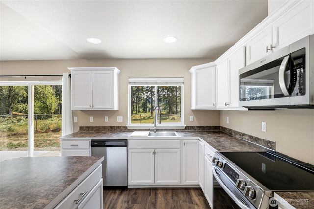 23519 152nd Avenue E, Graham, WA 98338