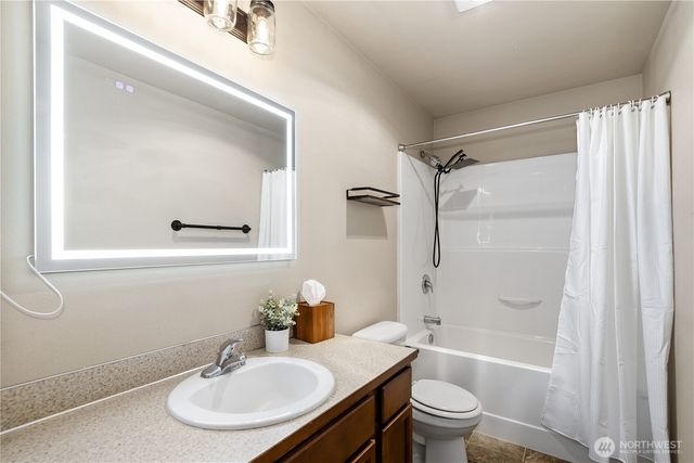 23519 152nd Avenue E, Graham, WA 98338
