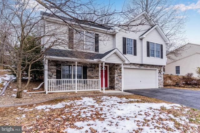 404 VALLEY VIEW CIR, New Cumberland, PA 17070