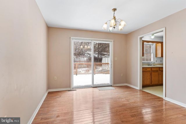 404 VALLEY VIEW CIR, New Cumberland, PA 17070