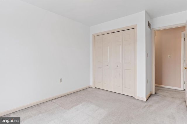 404 VALLEY VIEW CIR, New Cumberland, PA 17070