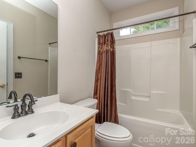 4027 Riseley Lane, Charlotte, NC 28270