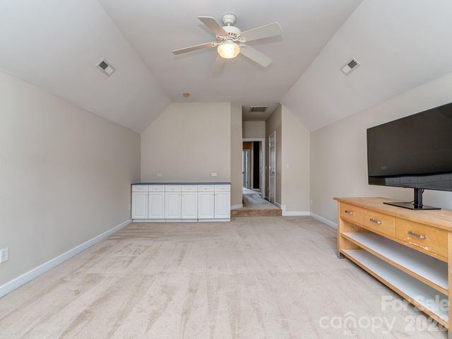 4027 Riseley Lane, Charlotte, NC 28270